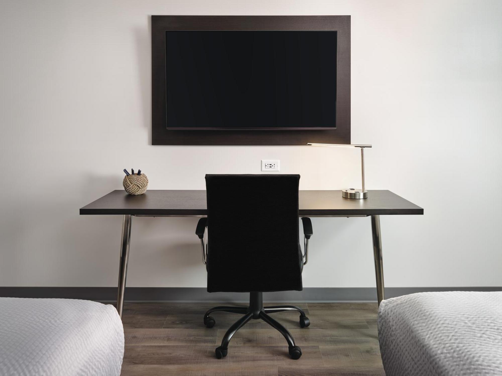 Stayapt Suites Columbus-Fort Benning Bagian luar foto