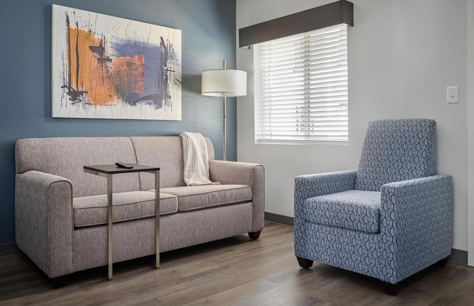 Stayapt Suites Columbus-Fort Benning Bagian luar foto